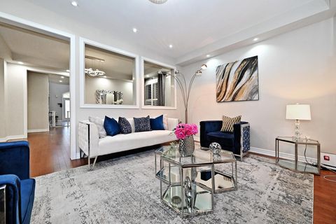 Photo 9 at 14 Beaconsfield Drive, Kleinburg, Vaughan