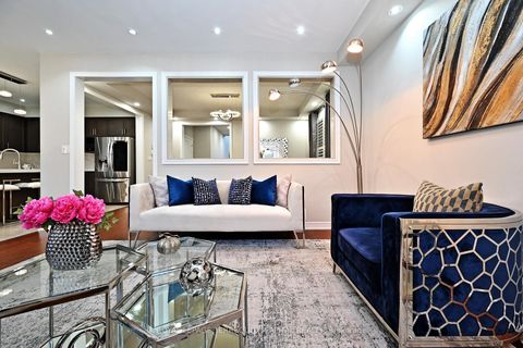 Photo 11 at 14 Beaconsfield Drive, Kleinburg, Vaughan