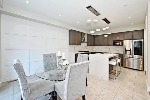 Photo 12 at 14 Beaconsfield Drive, Kleinburg, Vaughan