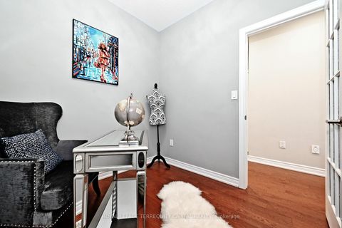 Photo 19 at 14 Beaconsfield Drive, Kleinburg, Vaughan