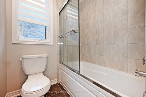 Photo 35 at 14 Beaconsfield Drive, Kleinburg, Vaughan