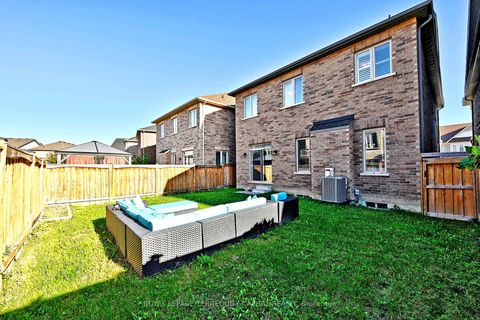 Photo 36 at 14 Beaconsfield Drive, Kleinburg, Vaughan