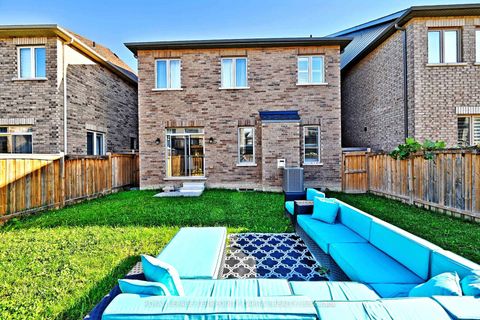 Photo 37 at 14 Beaconsfield Drive, Kleinburg, Vaughan