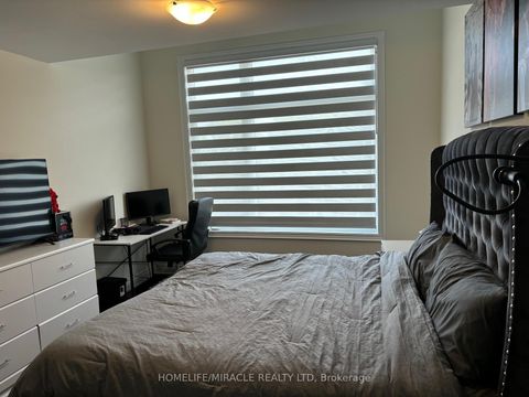 Photo 7 at 8 Bennington Road, Summerhill Estates, Newmarket