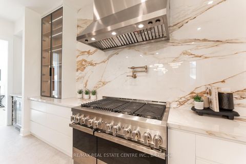 Photo 17 at 462 Southland Crescent, WO West, Oakville