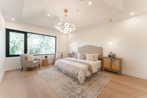 Photo 26 at 462 Southland Crescent, WO West, Oakville