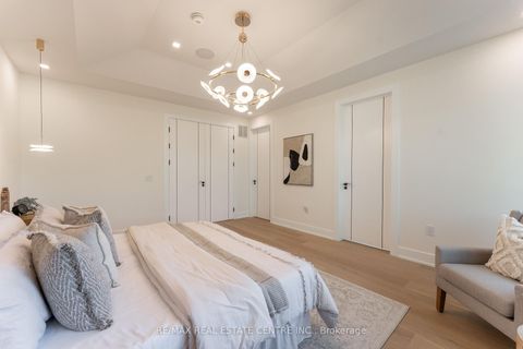 Photo 27 at 462 Southland Crescent, WO West, Oakville