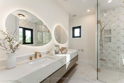 Photo 28 at 462 Southland Crescent, WO West, Oakville