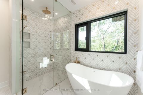 Photo 29 at 462 Southland Crescent, WO West, Oakville