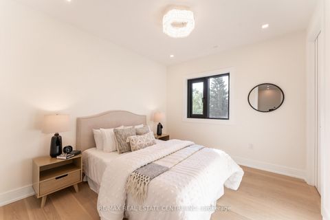 Photo 35 at 462 Southland Crescent, WO West, Oakville