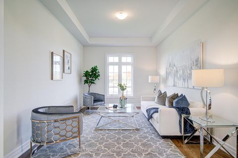 Photo 10 at 18 Shadyridge Street, King City, King