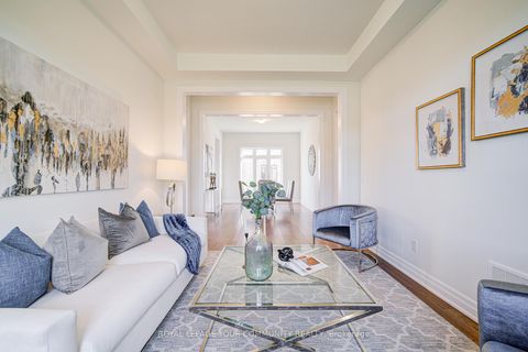 Photo 14 at 18 Shadyridge Street, King City, King