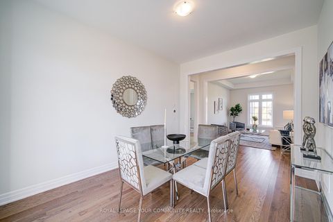 Photo 15 at 18 Shadyridge Street, King City, King