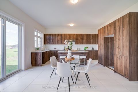 Photo 17 at 18 Shadyridge Street, King City, King