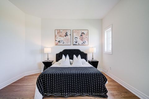 Photo 35 at 18 Shadyridge Street, King City, King