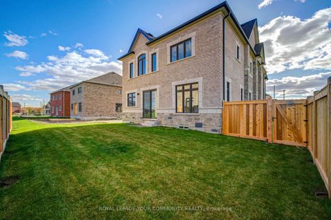 Photo 46 at 18 Shadyridge Street, King City, King