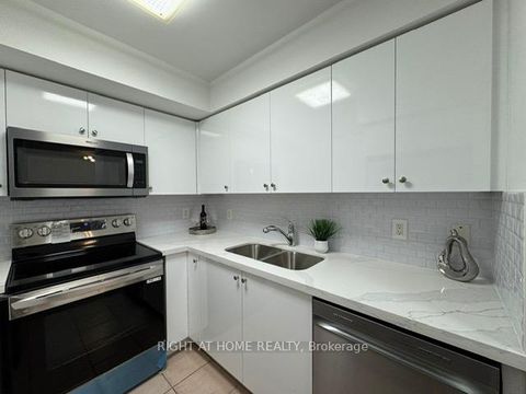 Photo 19 at 1509 - 880 Grandview Way, Willowdale East, Toronto