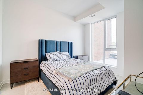 Photo 13 at 209 - 185 Alberta Avenue, Oakwood Village, Toronto Photo 13 at 209 - 185 Alberta Avenue, Oakwood Village, Toronto