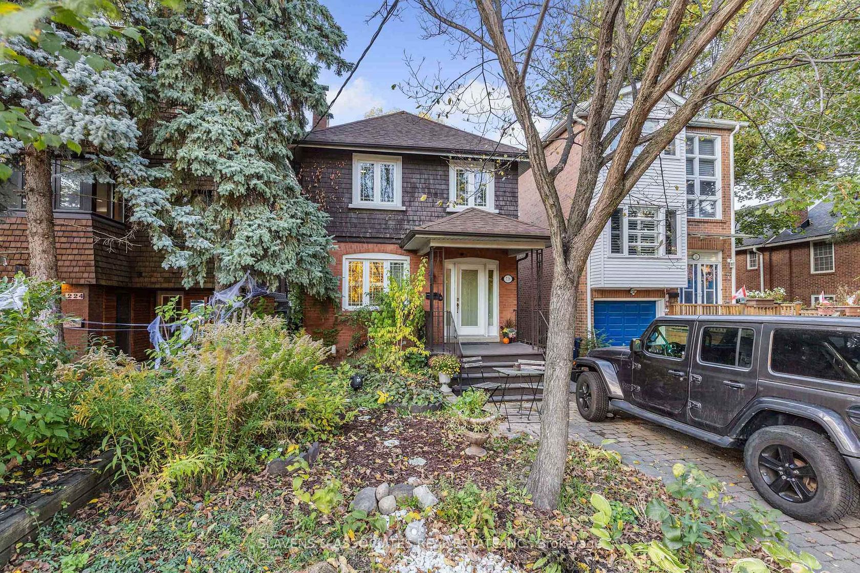 226 Broadway Avenue, Mount Pleasant East, Toronto 