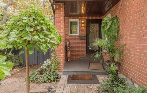 Photo 3 at 2194 Madden Boulevard, RO River Oaks, Oakville