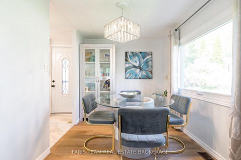 Photo 13 at 21 Hawthorne Drive, Rural Innisfil, Innisfil