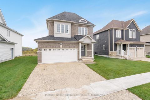 Photo 2 at 276 Springfield Crescent, Stayner, Clearview