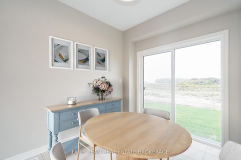 Photo 9 at 276 Springfield Crescent, Stayner, Clearview