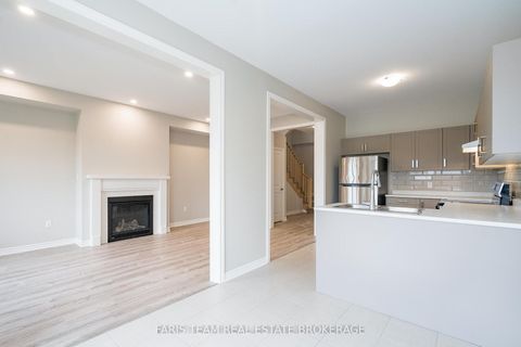 Photo 11 at 276 Springfield Crescent, Stayner, Clearview