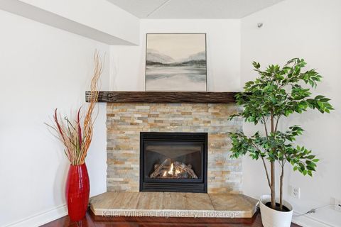 Photo 9 at 315 - 1480 Bishops Gate Gate, GA Glen Abbey, Oakville