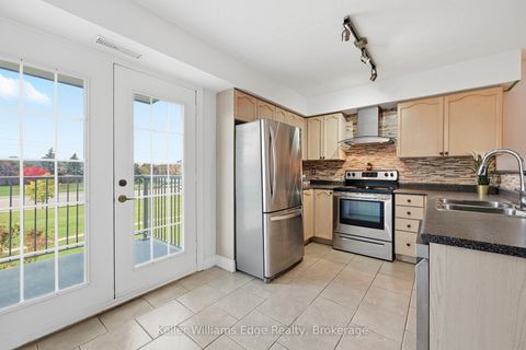 Photo 19 at 315 - 1480 Bishops Gate Gate, GA Glen Abbey, Oakville