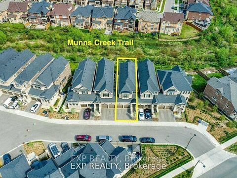 Photo 2 at 18 - 3129 Riverpath Common, GO Glenorchy, Oakville