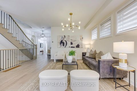 Photo 9 at 18 - 3129 Riverpath Common, GO Glenorchy, Oakville