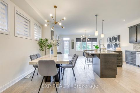 Photo 11 at 18 - 3129 Riverpath Common, GO Glenorchy, Oakville