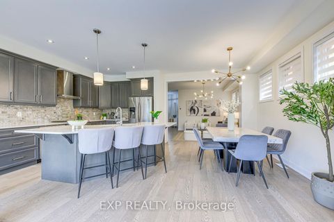 Photo 13 at 18 - 3129 Riverpath Common, GO Glenorchy, Oakville