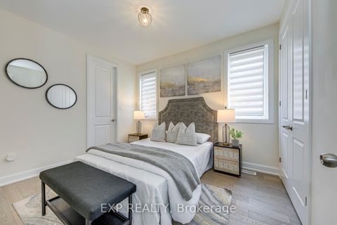 Photo 41 at 18 - 3129 Riverpath Common, GO Glenorchy, Oakville