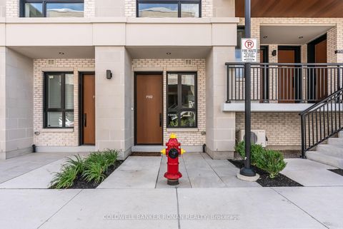 Photo 4 at F-102 - 5 Red Squirrel Lane, Rural Richmond Hill, Richmond Hill