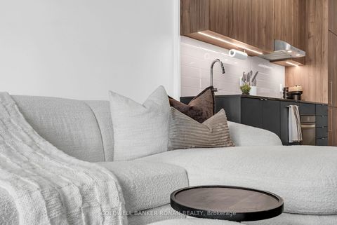 Photo 11 at F-102 - 5 Red Squirrel Lane, Rural Richmond Hill, Richmond Hill