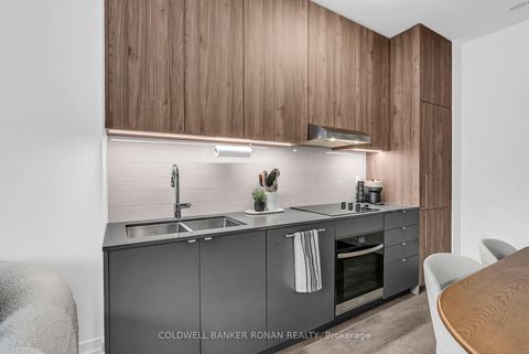 Photo 15 at F-102 - 5 Red Squirrel Lane, Rural Richmond Hill, Richmond Hill