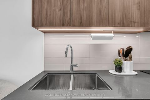 Photo 16 at F-102 - 5 Red Squirrel Lane, Rural Richmond Hill, Richmond Hill