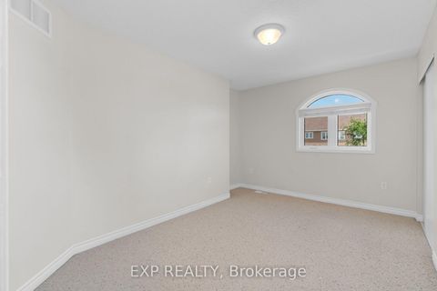 Photo 13 at 3 - 135 Sydenham Wells, Georgian Drive, Barrie