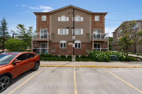 Photo 17 at 3 - 135 Sydenham Wells, Georgian Drive, Barrie