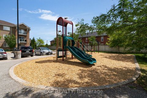 Photo 22 at 3 - 135 Sydenham Wells, Georgian Drive, Barrie