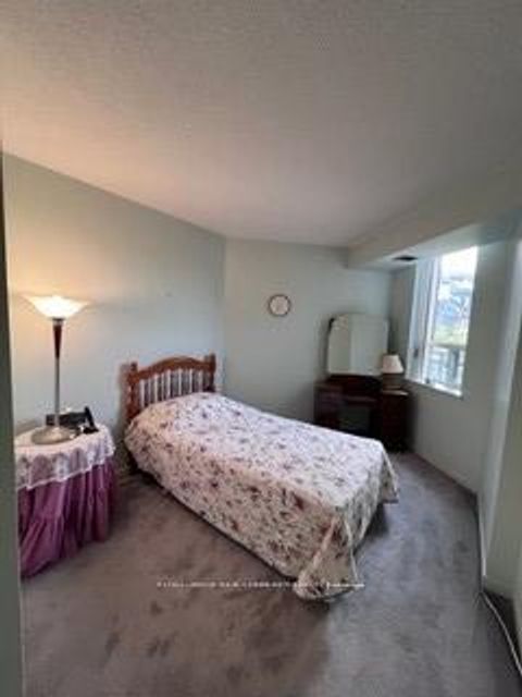 Photo 16 at 315 - 100 Arbors Lane, East Woodbridge, Vaughan