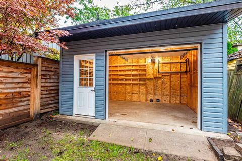 Photo 20 at 402 Milverton Boulevard, Danforth, Toronto