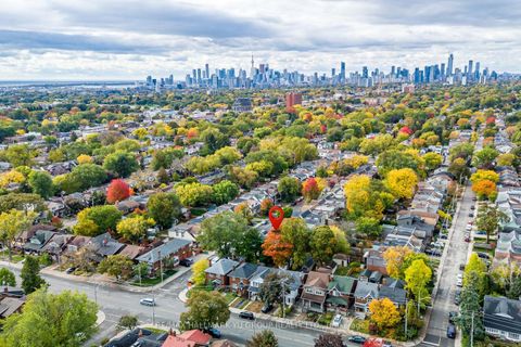 Photo 21 at 402 Milverton Boulevard, Danforth, Toronto