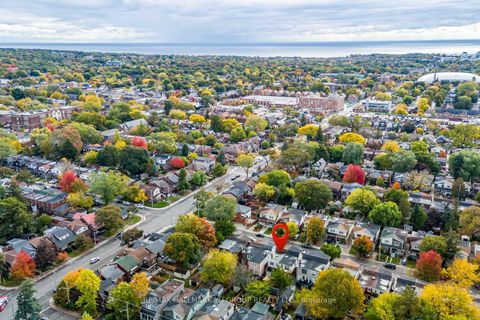 Photo 22 at 402 Milverton Boulevard, Danforth, Toronto