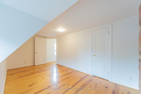 Photo 15 at 1005 Bathurst Street, Annex, Toronto