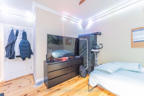 Photo 31 at 1005 Bathurst Street, Annex, Toronto