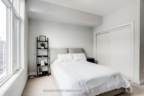 Photo 31 at 223 - 9570 Islington Avenue, Sonoma Heights, Vaughan