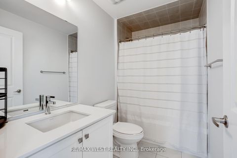 Photo 33 at 223 - 9570 Islington Avenue, Sonoma Heights, Vaughan